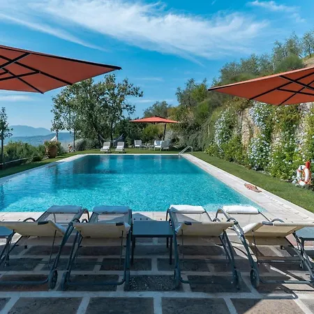 Villa Marlia 12 By Mmega